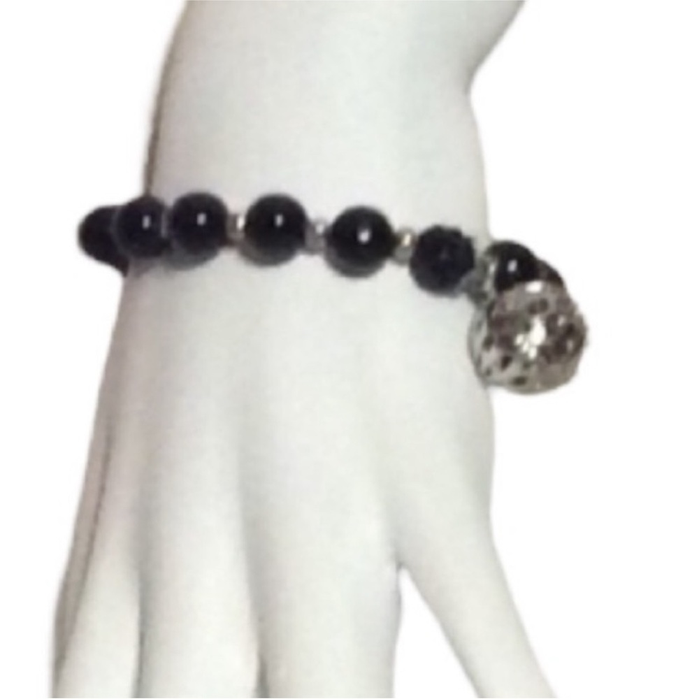 UNBRANDED Black Glass Bead ESSENTIAL OIL Stretch Bracelet